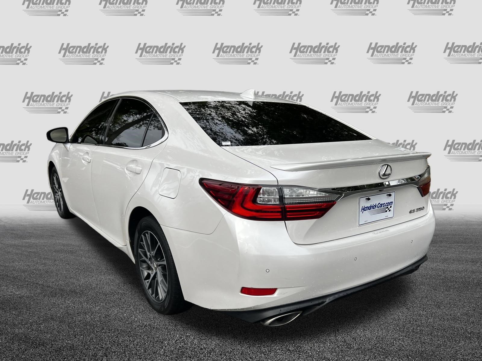 Used 2017 Lexus ES 350 w/ Premium Package image 7