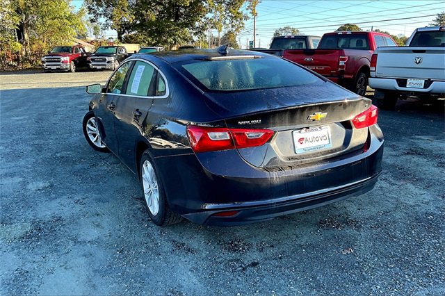 Used 2023 Chevrolet Malibu LT image 3