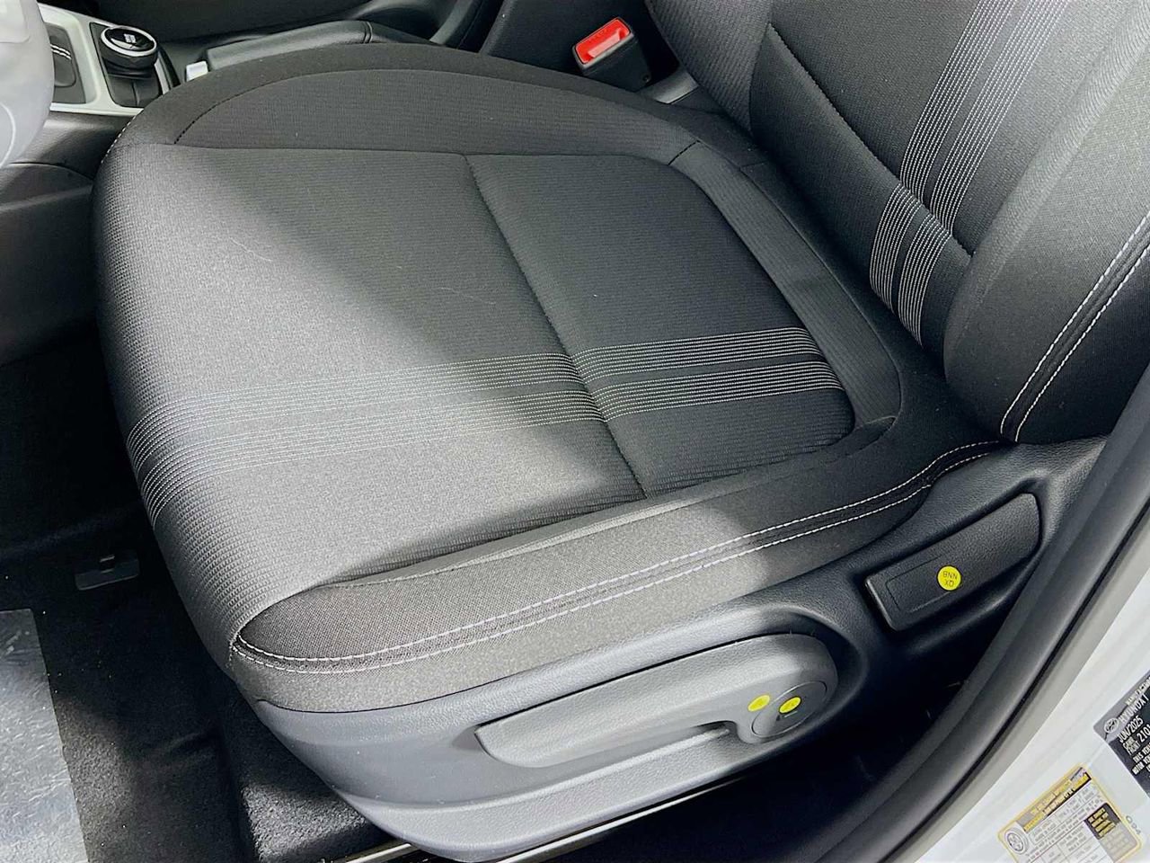 New 2025 Hyundai Venue SEL image 17