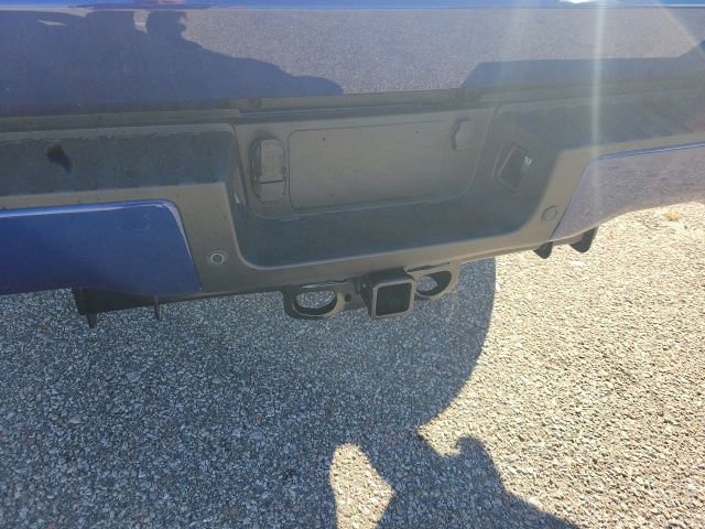 New 2026 Ford F250 Lariat w/ Black Appearance Package image 31