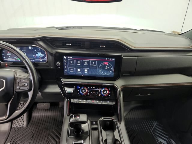 Used 2023 GMC Sierra 1500 AT4 w/ AT4 Preferred Package AWD/4WD image 24