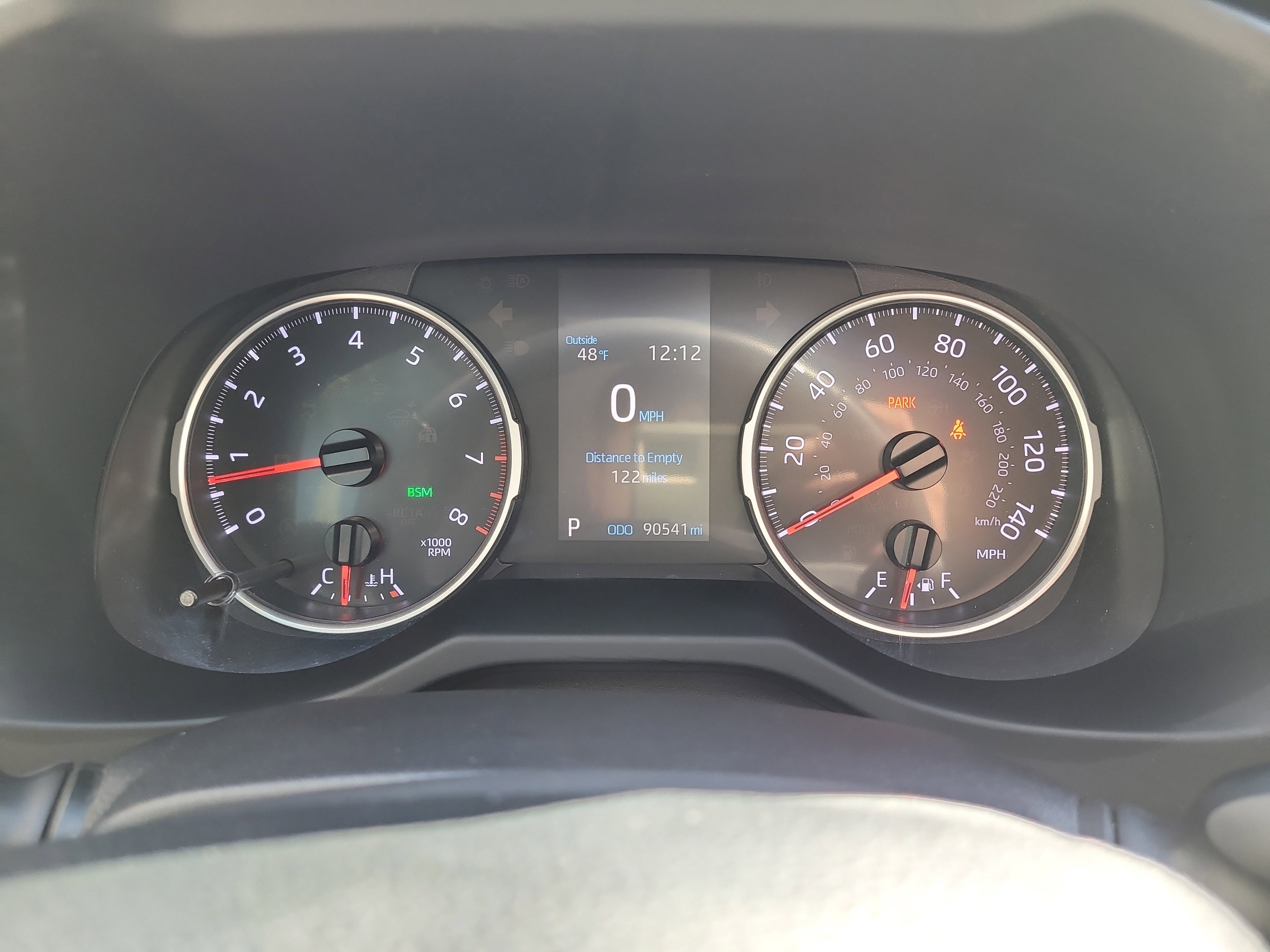 Used 2020 Toyota RAV4 XLE Premium image 31