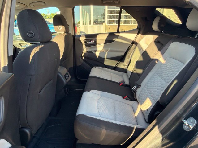 Used 2020 Chevrolet Equinox LS w/ LS Convenience Package AWD/4WD image 24