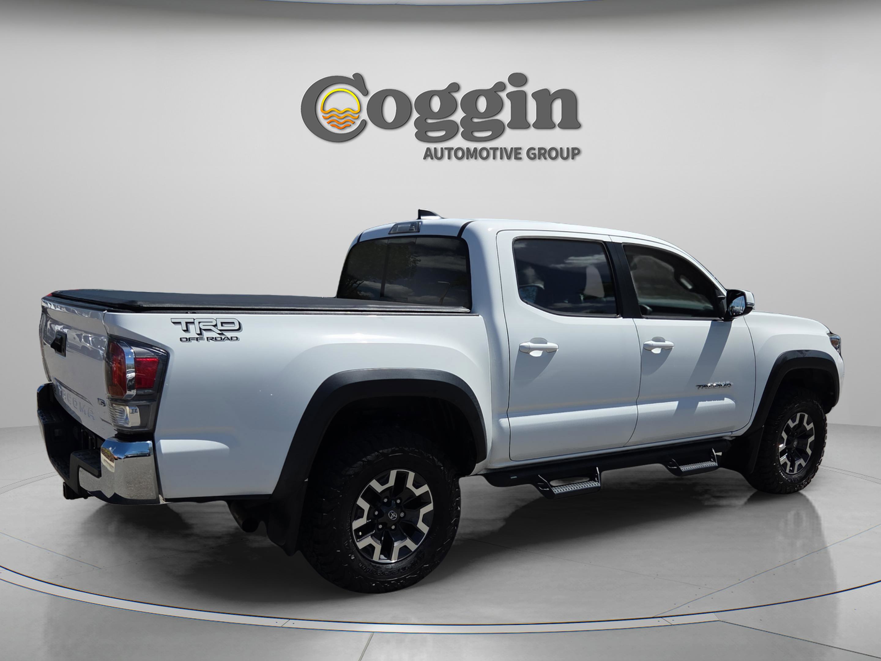 Used 2020 Toyota Tacoma TRD Off-Road image 5