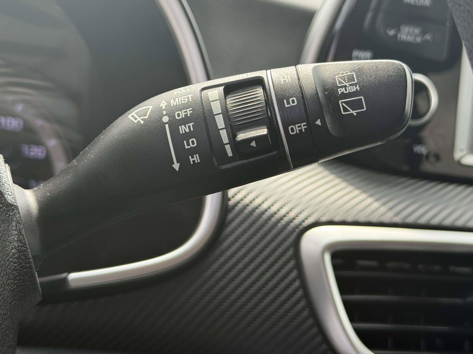 Used 2020 Hyundai Tucson Value AWD/4WD image 19