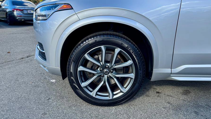 Used 2018 Volvo XC90 T5 Momentum w/ Momentum Plus Package image 9