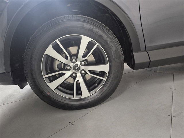 Used 2017 Toyota RAV4 XLE image 11
