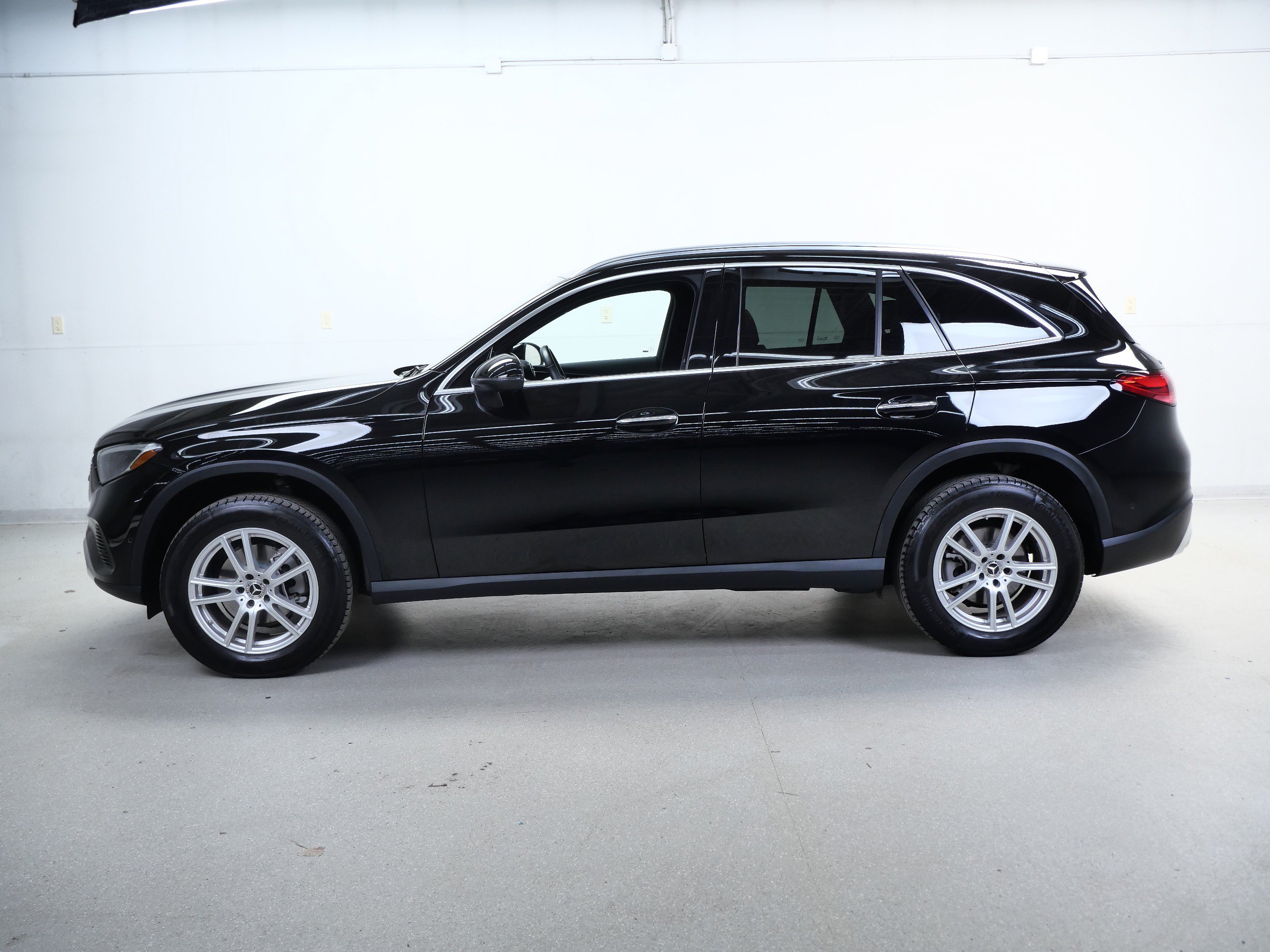 Certified 2023 Mercedes-Benz GLC 300 4MATIC image 10