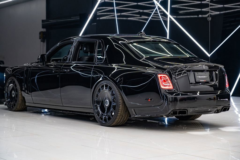 Used 2026 Rolls-Royce Phantom Sedan image 15