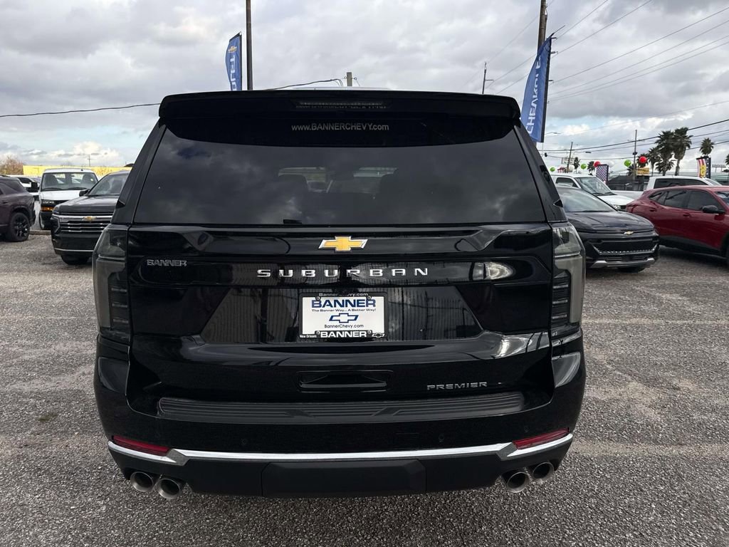 New 2026 Chevrolet Suburban Premier image 6