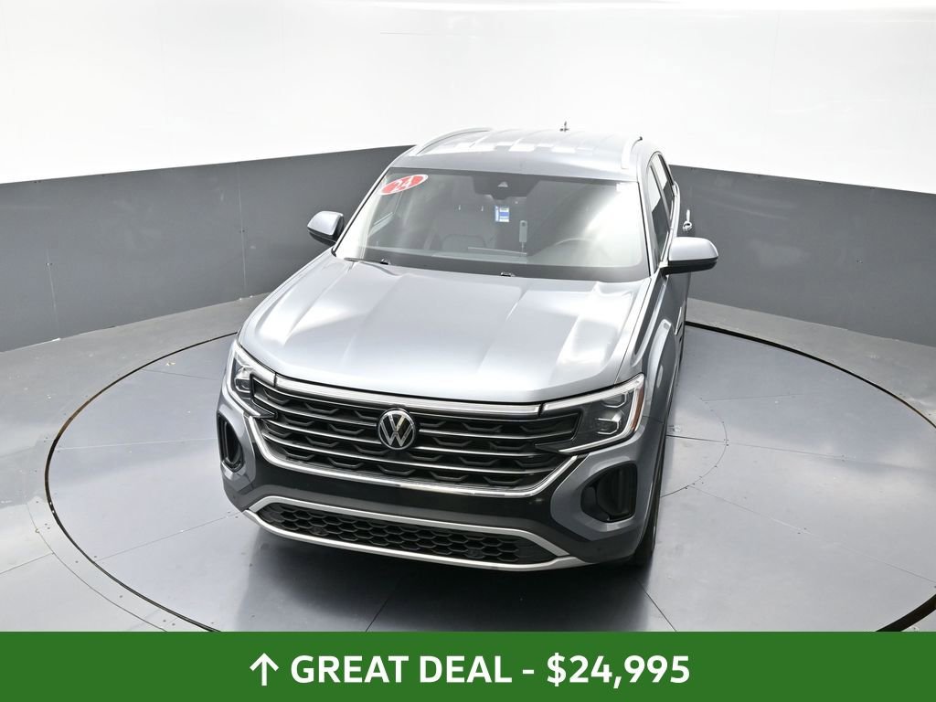Used 2024 Volkswagen Atlas Cross Sport SE image 46