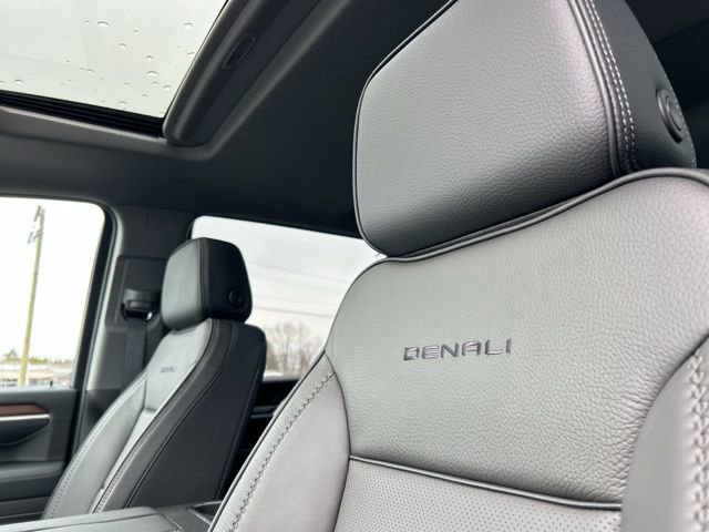Used 2025 GMC Sierra 2500 Denali w/ Denali Reserve Package image 35