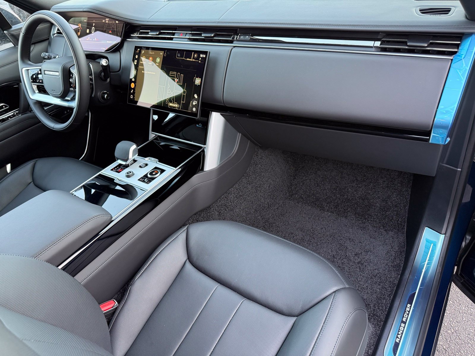 New 2027 Land Rover Range Rover Long Wheelbase SE AWD/4WD image 20