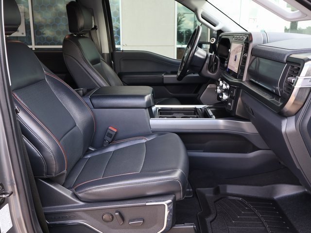 Used 2024 Ford F350 Lariat w/ Lariat Ultimate Package image 16