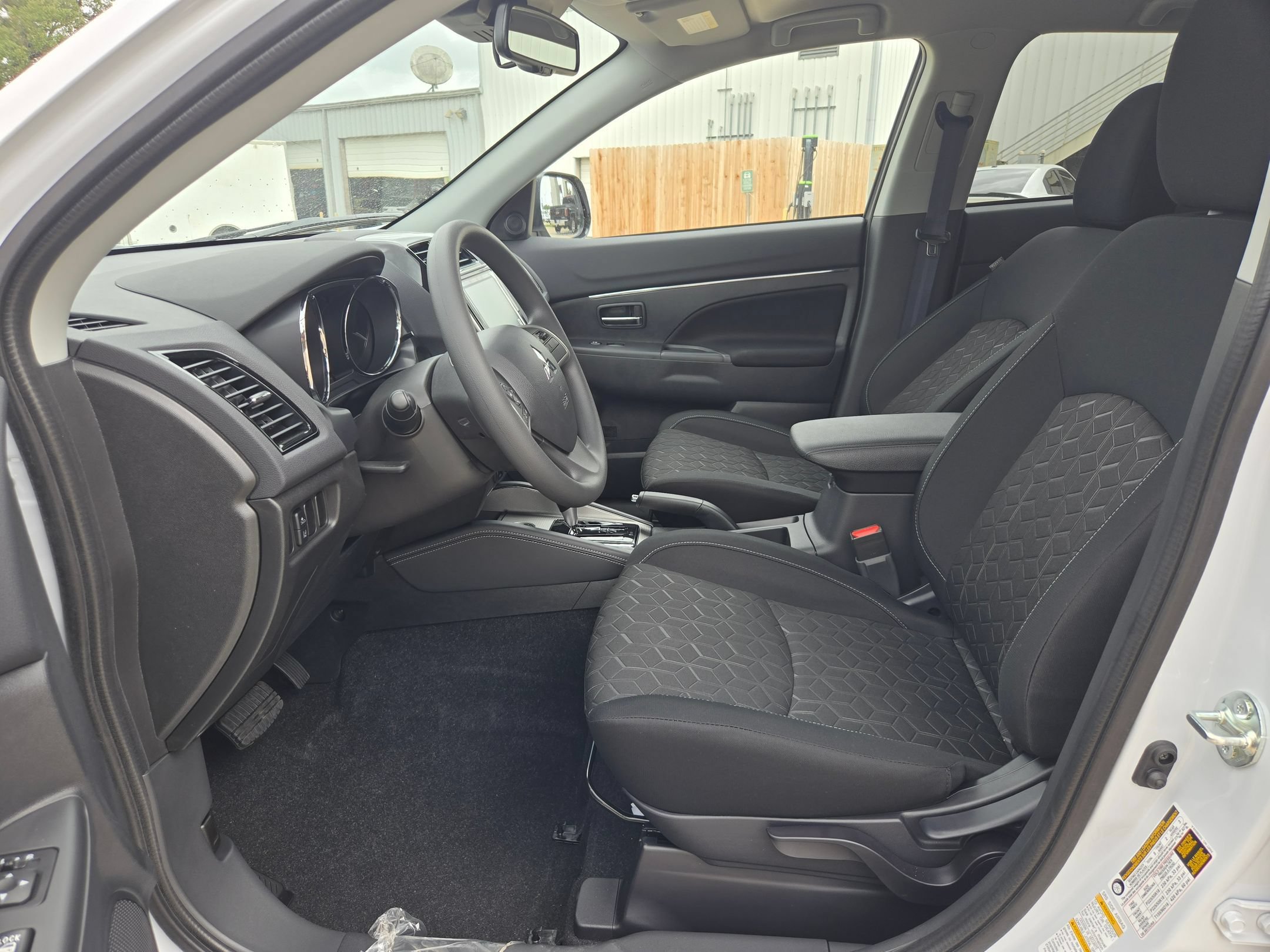 New 2026 Mitsubishi Outlander Sport ES AWD/4WD image 9