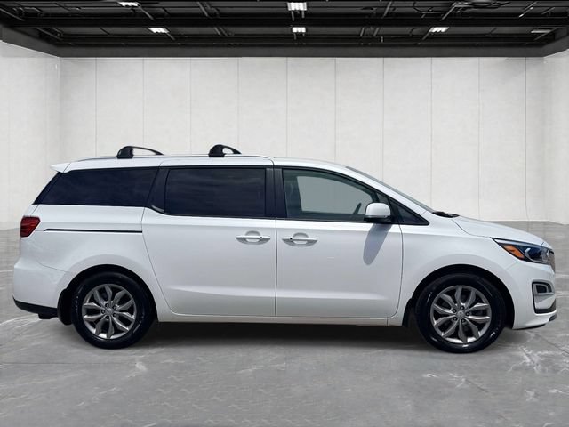 Used 2020 Kia Sedona EX FWD image 4