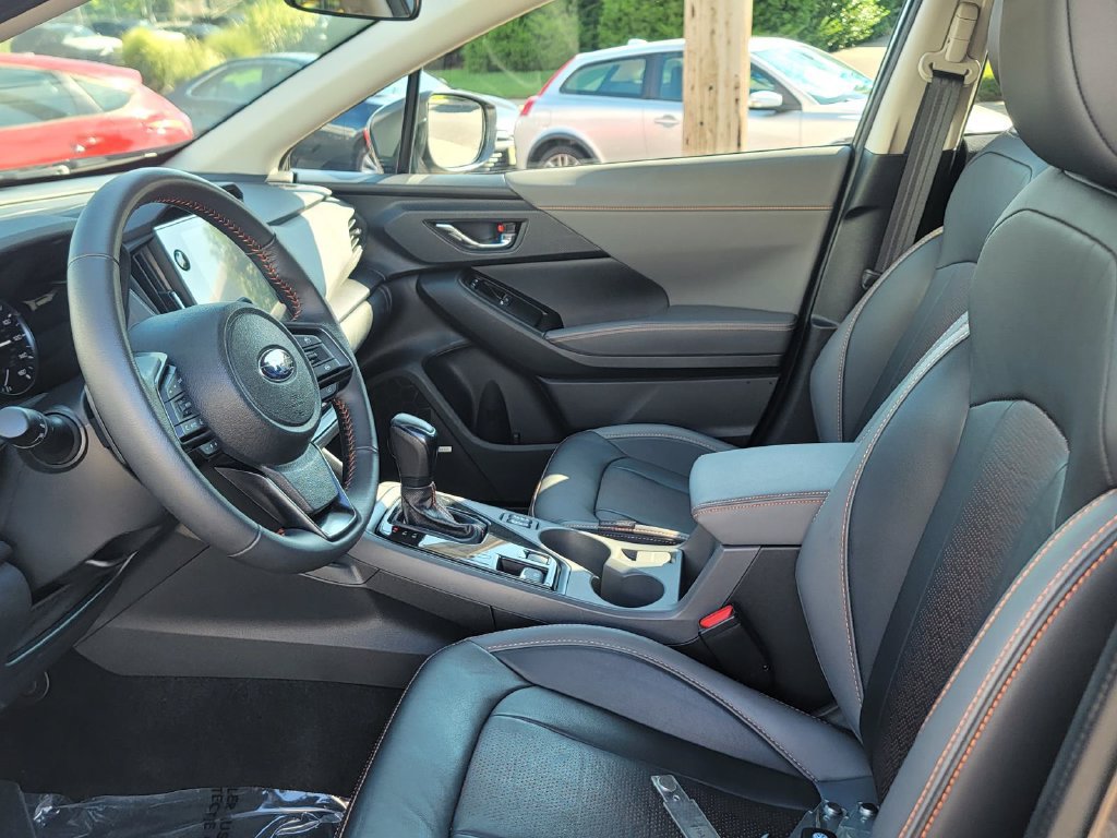 Used 2025 Subaru Crosstrek 2.5i Limited AWD/4WD image 14