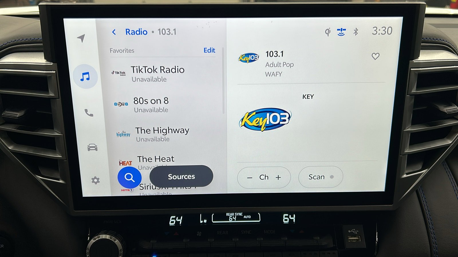 Used 2025 Toyota Sequoia Platinum image 23