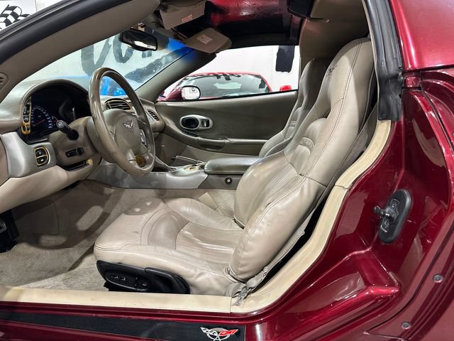 Used 2003 Chevrolet Corvette Coupe w/ Preferred Equipment Group RWD image 8