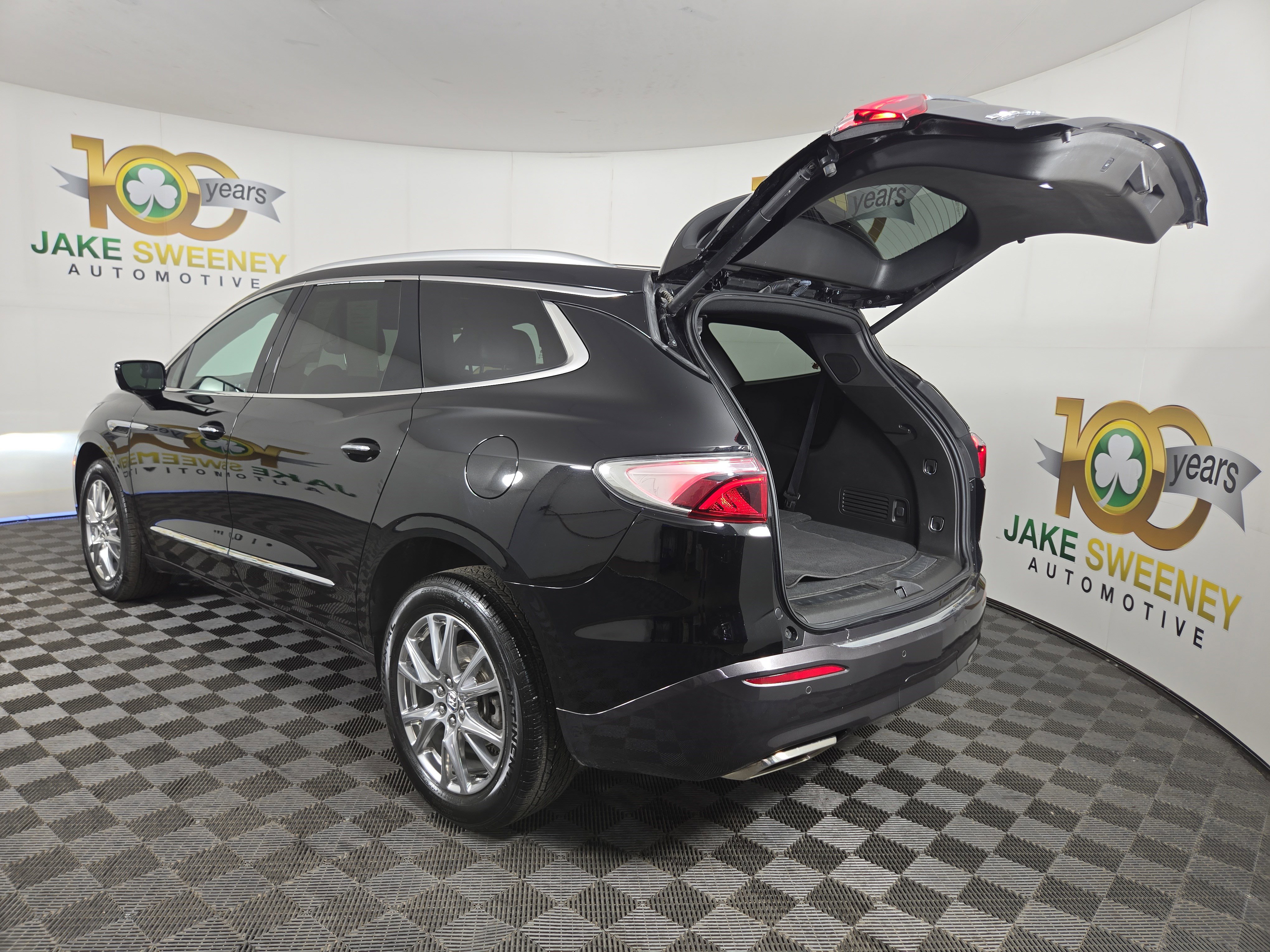 Certified 2023 Buick Enclave Essence image 36