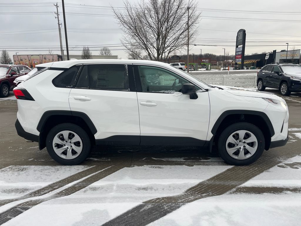 New 2025 Toyota RAV4 LE image 6