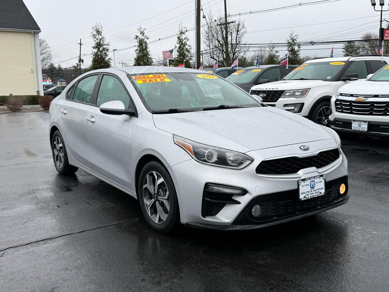 Used 2021 Kia Forte LXS FWD image 3