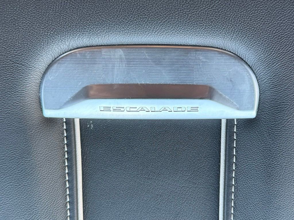 Used 2025 Cadillac Escalade Sport Platinum w/ LPO, ONYX Package AWD/4WD image 42