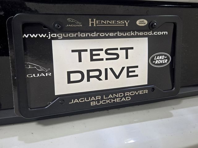 Used 2022 Aston Martin DBX AWD/4WD image 32