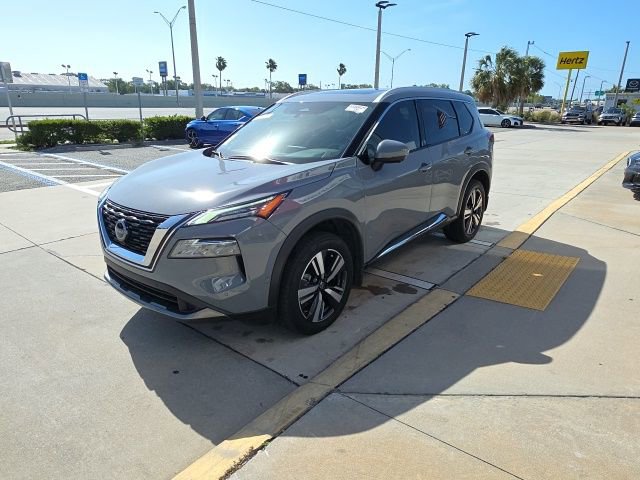 Used 2023 Nissan Rogue SL w/ SL Premium Package image 8