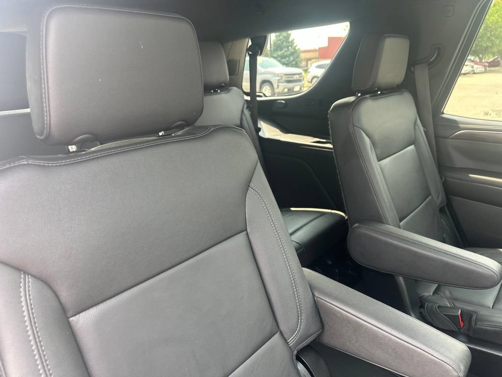 Certified 2024 Chevrolet Tahoe Z71 w/ Luxury Package AWD/4WD image 27