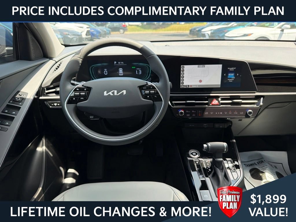 New 2026 Kia Niro EX FWD image 8