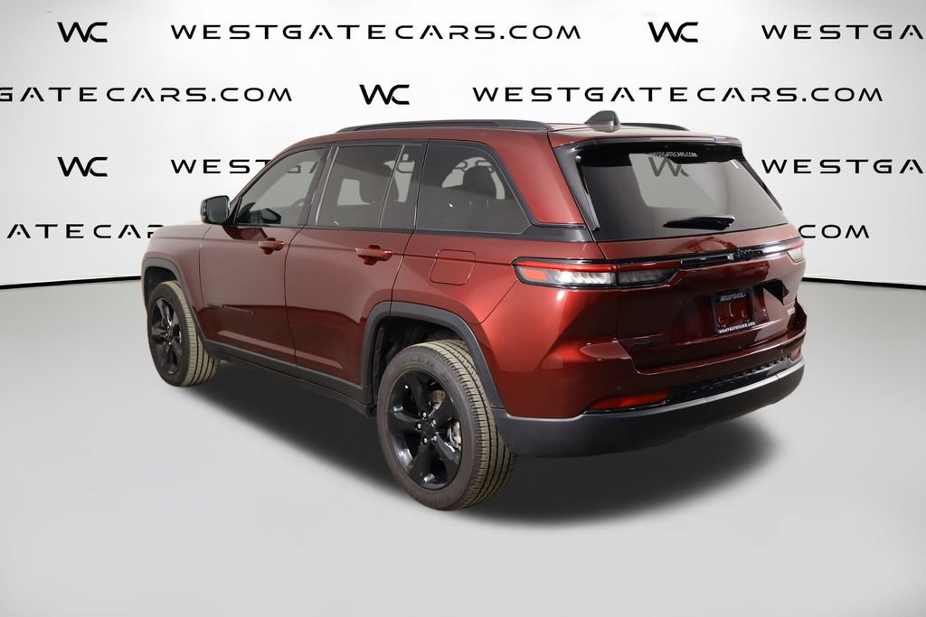 Used 2024 Jeep Grand Cherokee Altitude AWD/4WD image 49