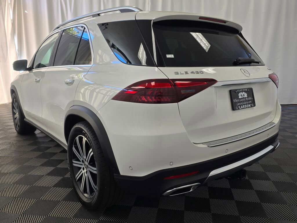 Used 2024 Mercedes-Benz GLE 450 4MATIC image 4