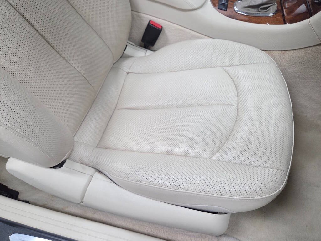 Used 2008 Mercedes-Benz CLK 350 Cabriolet image 37