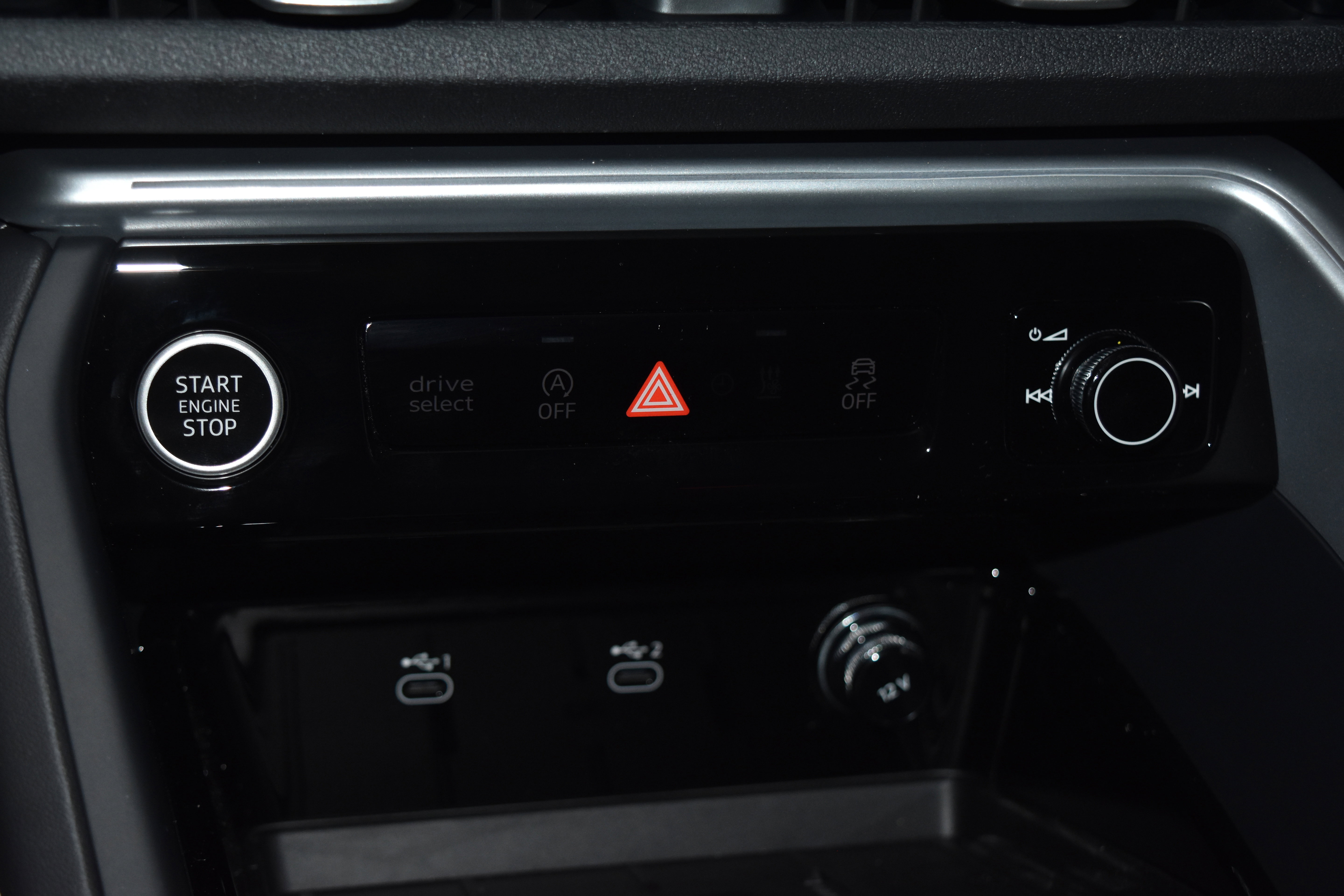 New 2025 Audi Q5 Premium image 11