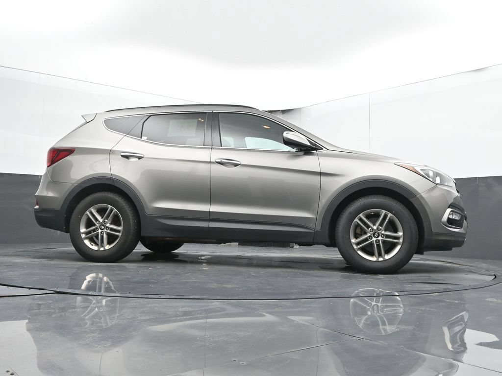 Used 2018 Hyundai Santa Fe Sport w/ 2.4L Value Package 02 FWD image 42
