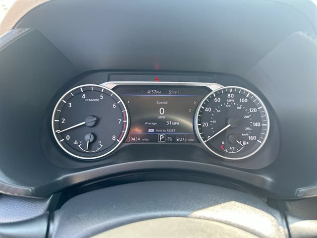 Used 2024 Nissan Sentra SV FWD image 14