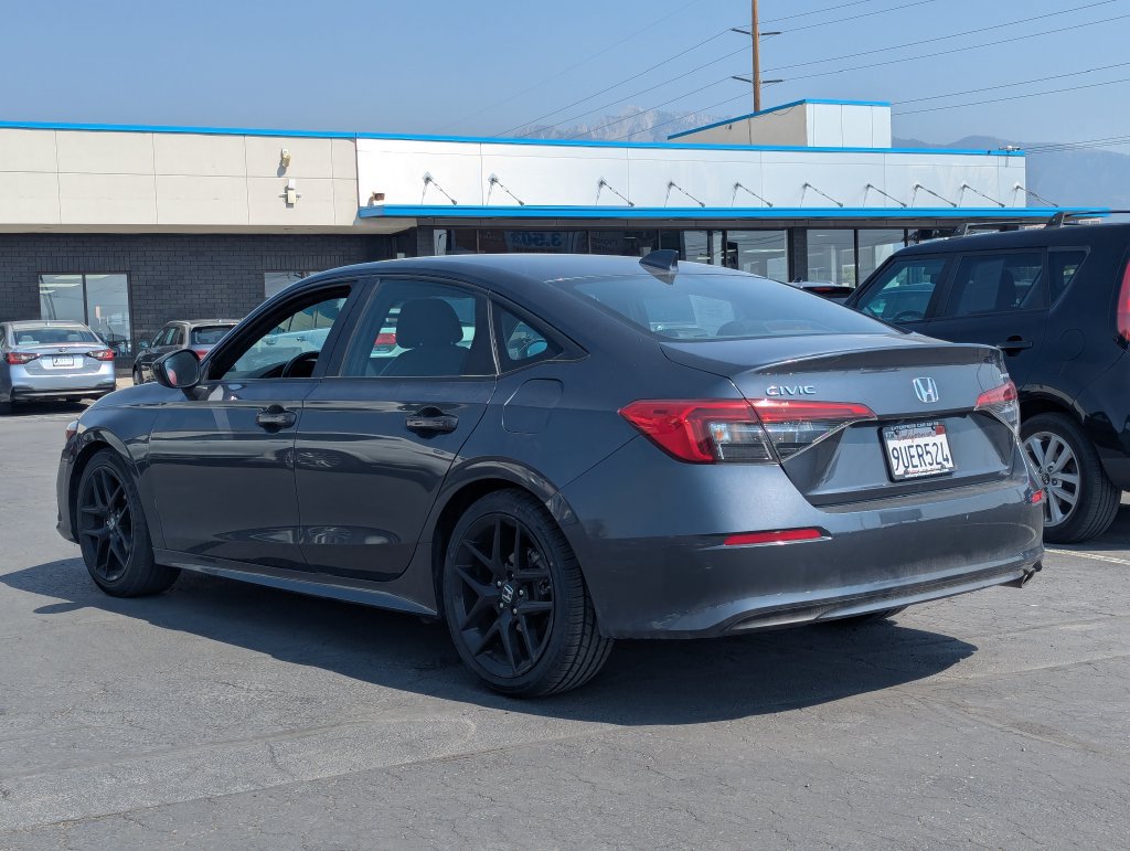 Used 2022 Honda Civic Sport image 7