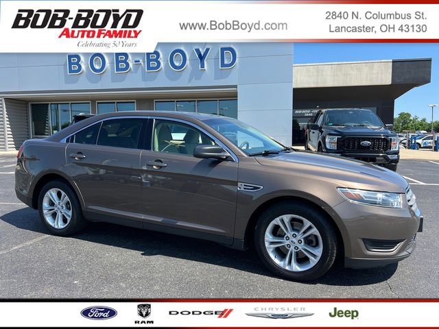 Used 2016 Ford Taurus SE FWD video 1