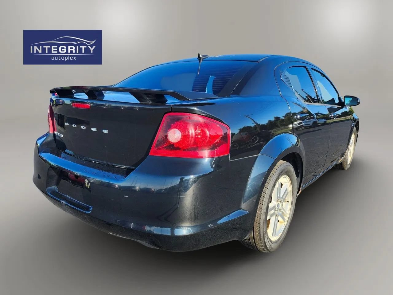 Used 2012 Dodge Avenger SE FWD image 5