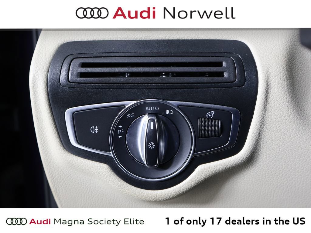 Used 2017 Mercedes-Benz GLC 300 4MATIC image 27