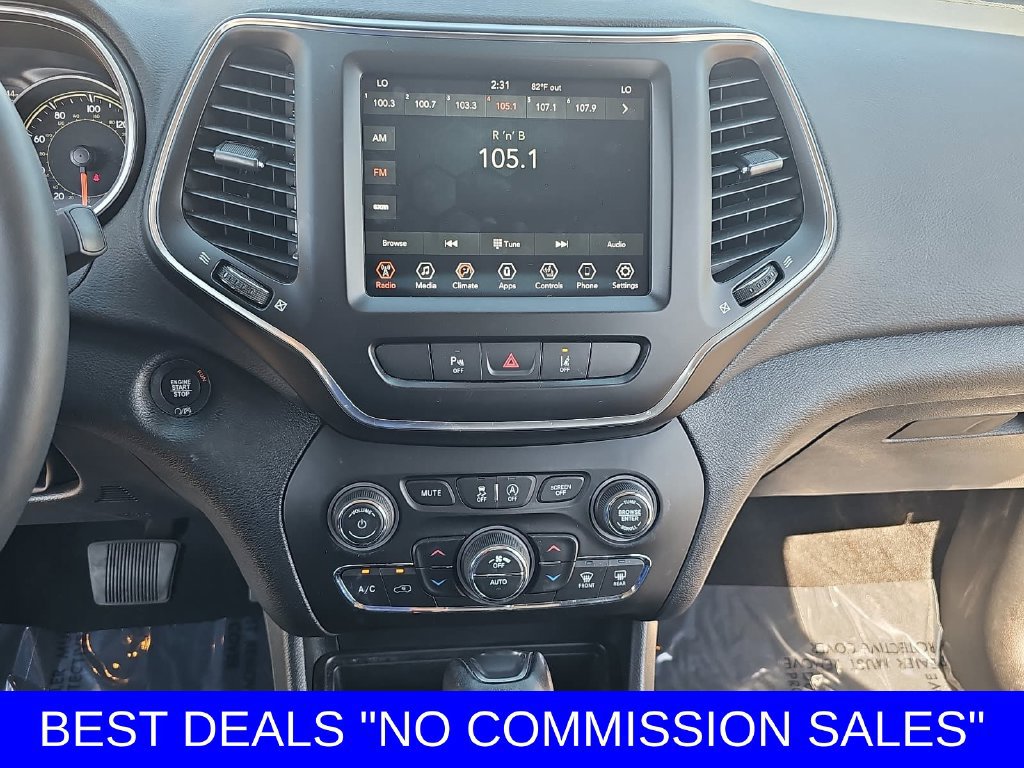 Used 2021 Jeep Cherokee Latitude Lux w/ Comfort/Convenience Group AWD/4WD image 20