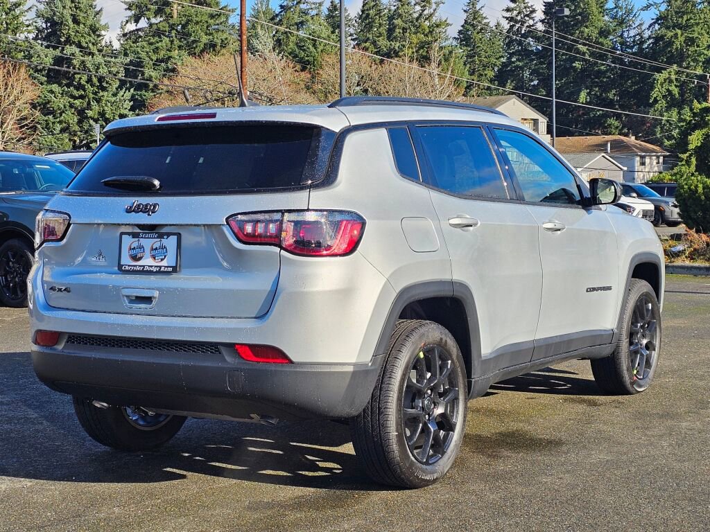 New 2026 Jeep Compass Latitude image 8