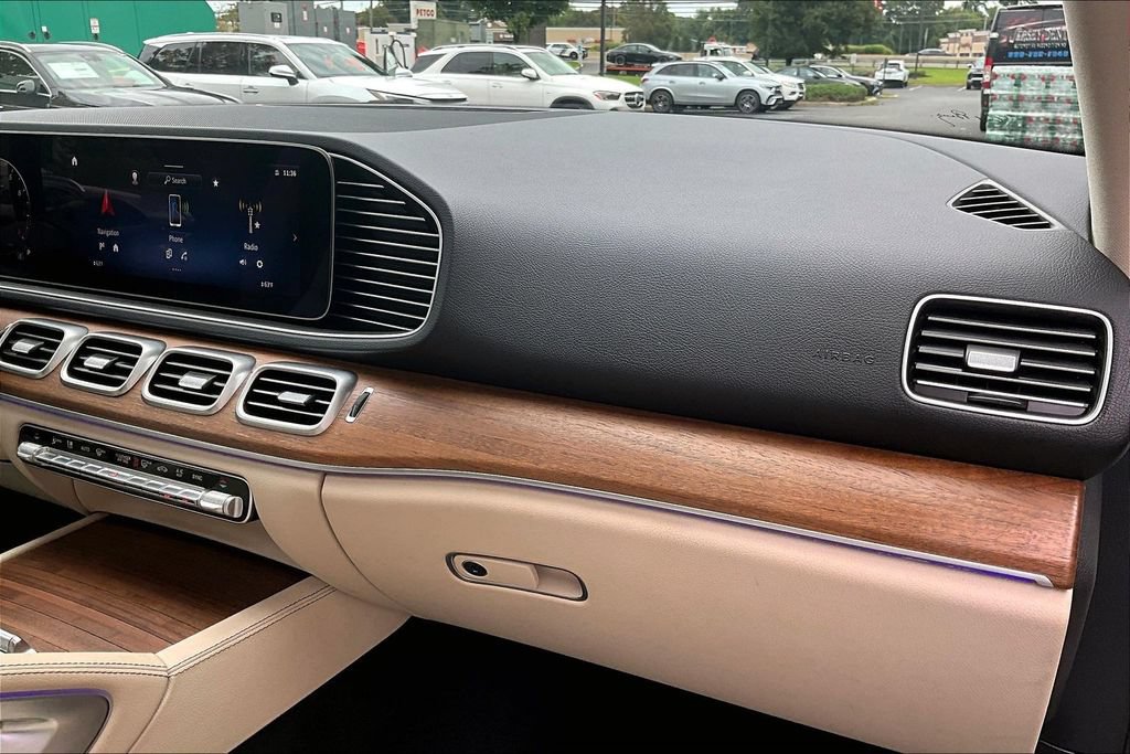 Certified 2025 Mercedes-Benz GLE 350 4MATIC image 16