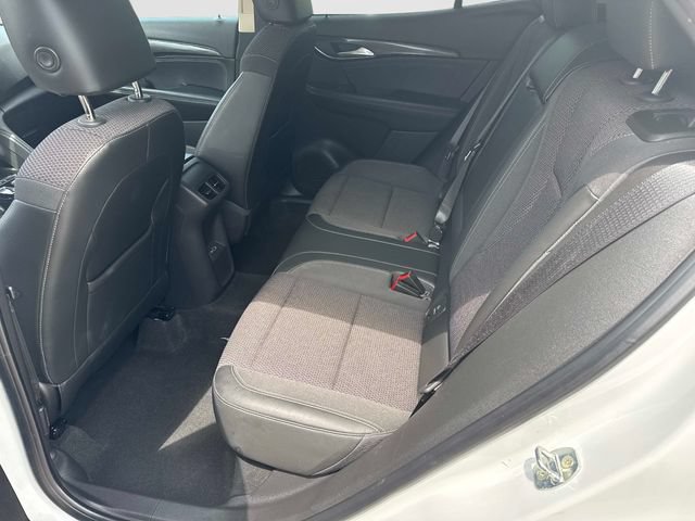 Used 2022 Buick Envision Preferred FWD image 15