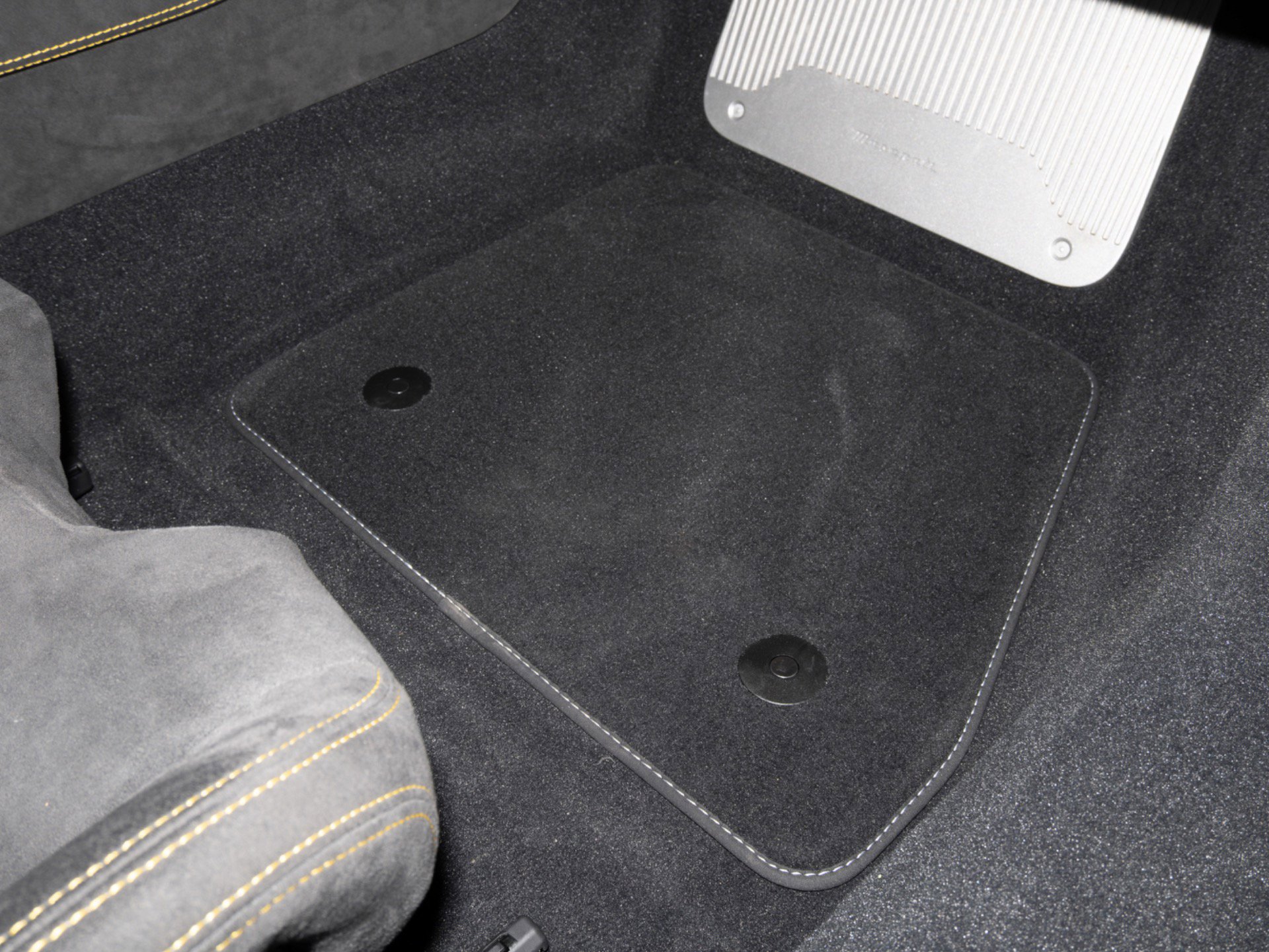 Used 2023 Maserati MC20 Coupe image 33