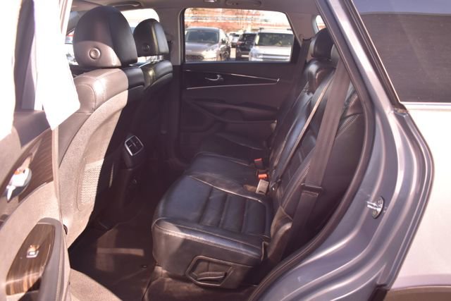 Used 2019 Kia Sorento EX image 33