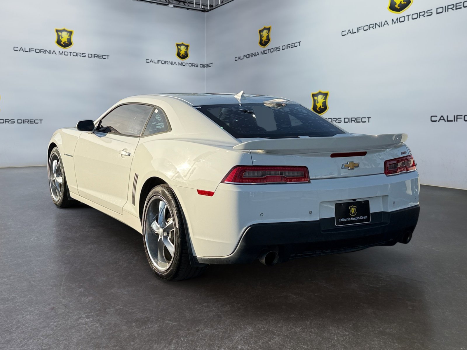 Used 2015 Chevrolet Camaro LT w/ RS Package image 3