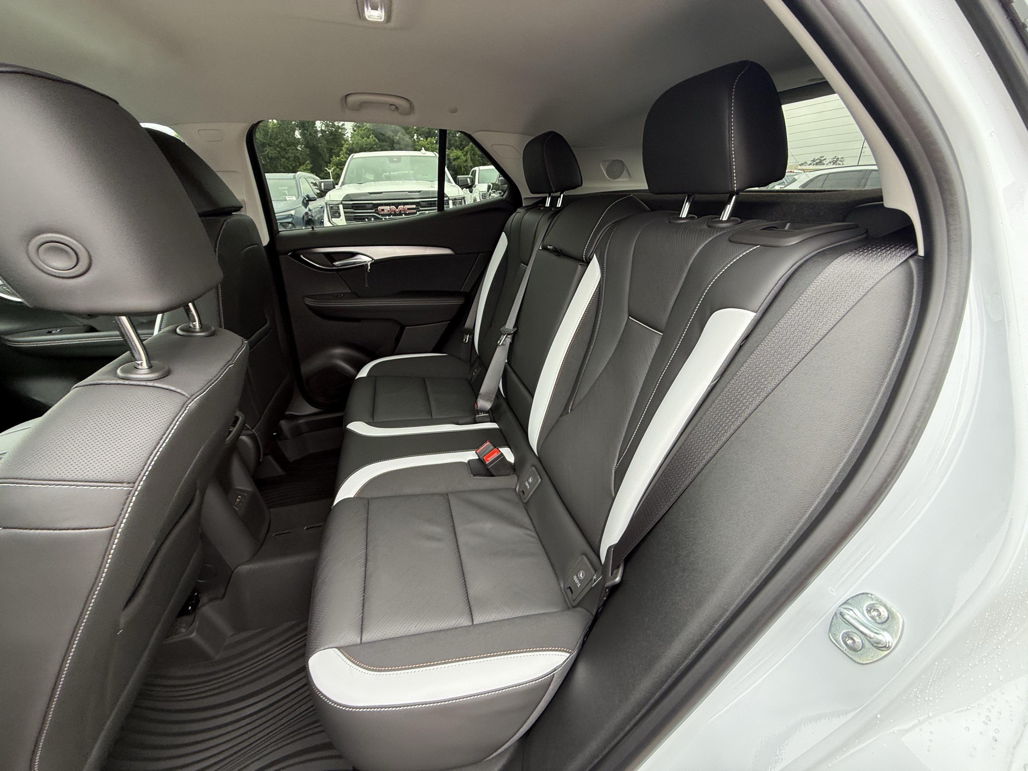 New 2026 Buick Envision Sport Touring AWD/4WD image 16