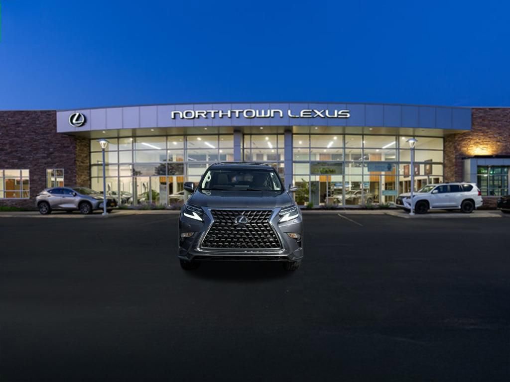 Used 2023 Lexus GX 460 Premium w/ Accessory Package image 20